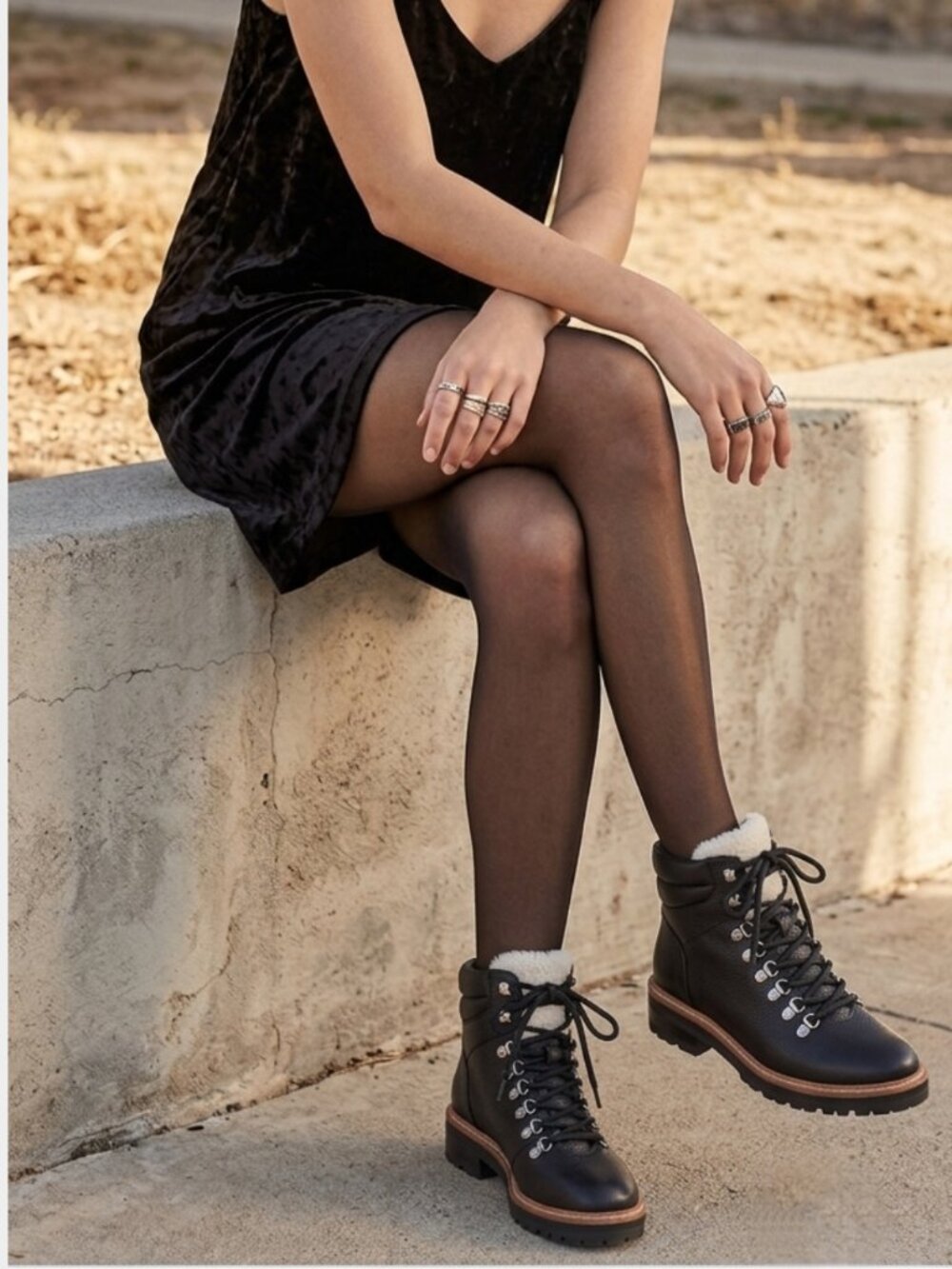 MARC FISHER Rare "IDELLA" Shearling Lace Up Lug Leather Ankle Boot